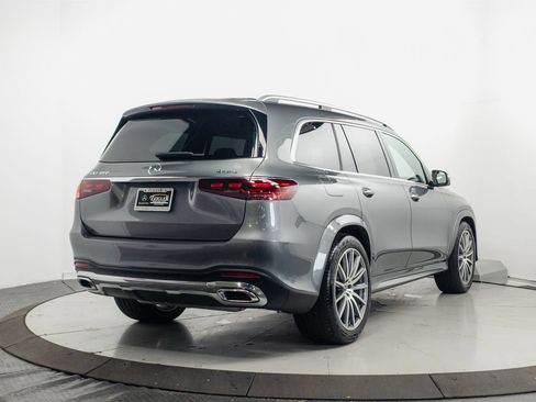 Used 2025 Mercedes-Benz GLS 450 4MATIC image 34