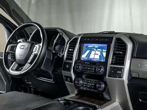 Used 2020 Ford F250 Lariat image 24