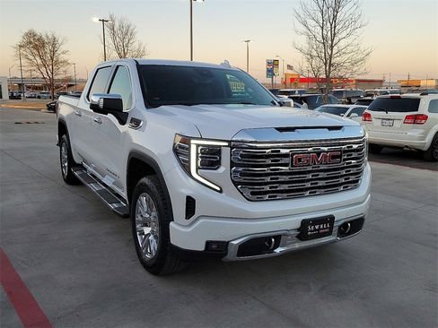 Used 2024 GMC Sierra 1500 Denali w/ Technology Package image 7