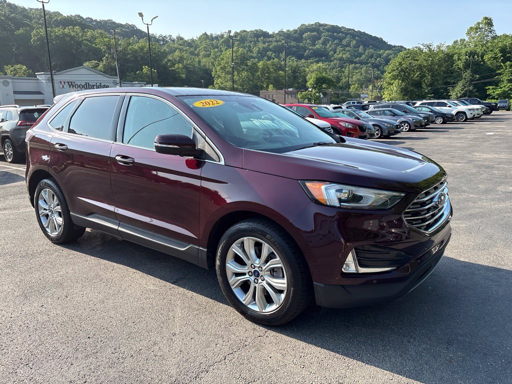 Used 2022 Ford Edge Titanium AWD/4WD image 7