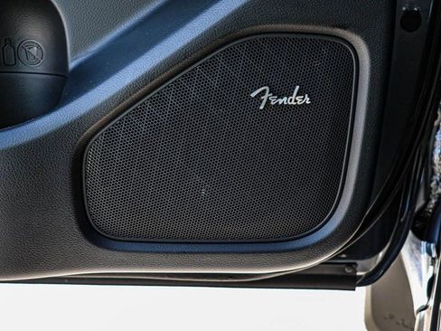 Certified 2025 Nissan Frontier SV w/ SV Convenience Package image 46