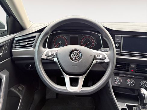 Certified 2021 Volkswagen Jetta S image 13
