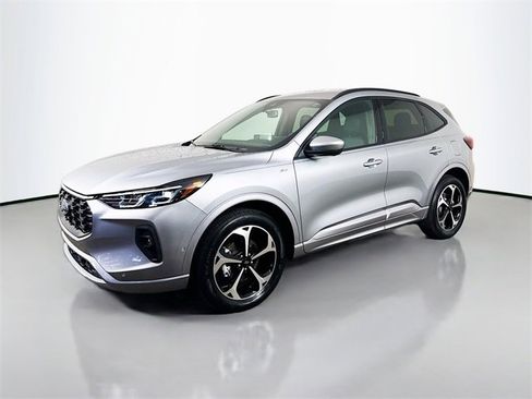 Used 2024 Ford Escape ST-Line Elite w/ Premium Technology Package image 5