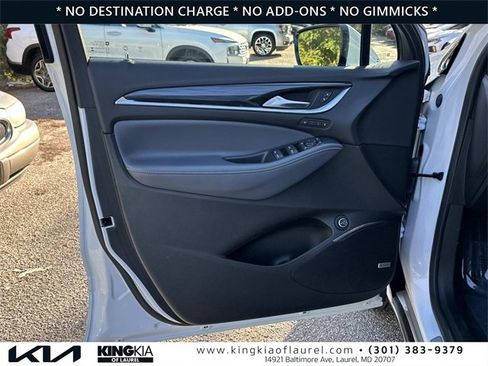 Used 2022 Buick Enclave Premium image 20