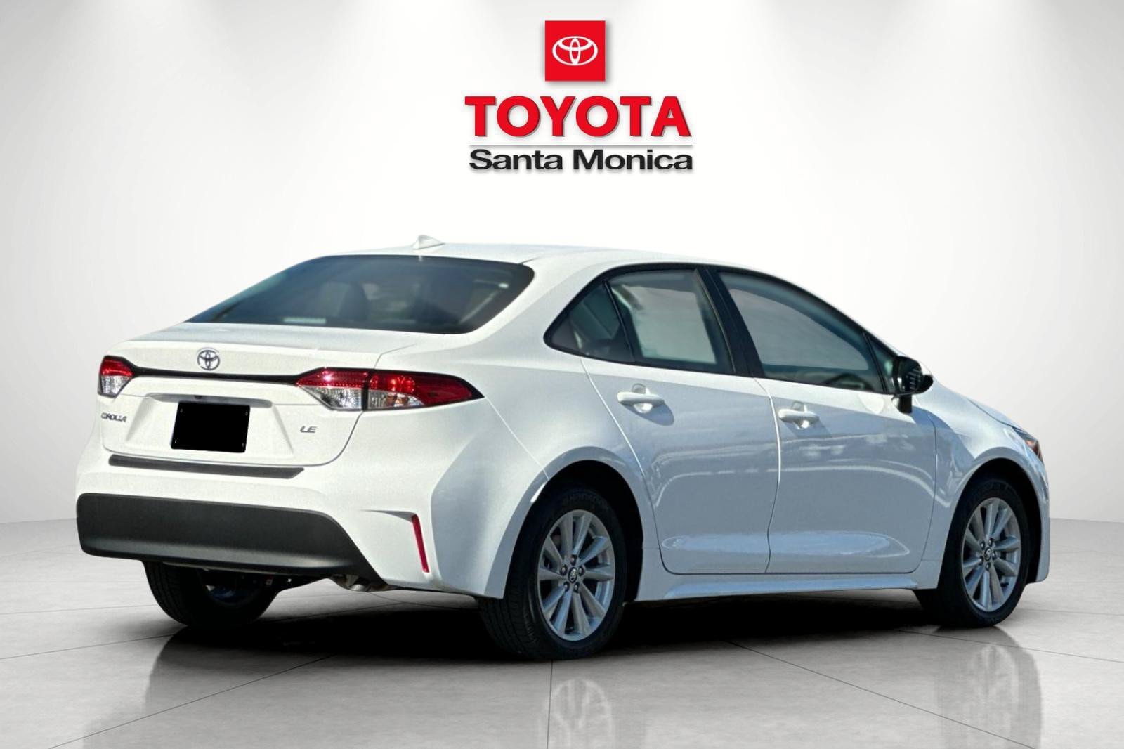 New 2027 Toyota Corolla LE FWD image 3