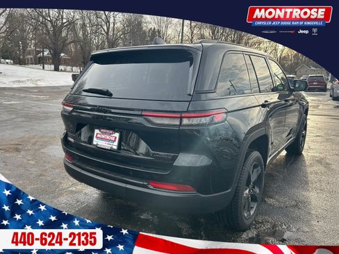 New 2025 Jeep Grand Cherokee Limited w/ Black Appearance Package image 5