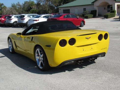 Used 2007 Chevrolet Corvette Convertible w/ Preferred Equipment Group image 13