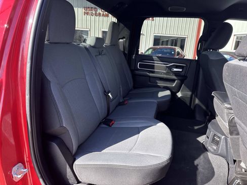 Used 2024 RAM 2500 Big Horn w/ Bed Utility Group image 9