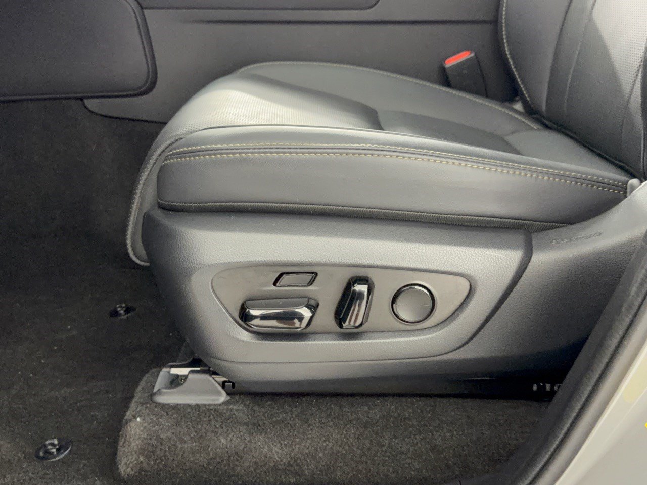 Certified 2025 Lexus GX 550 AWD/4WD image 17