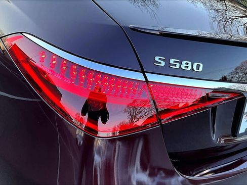 Used 2021 Mercedes-Benz S 580 4MATIC Sedan image 28