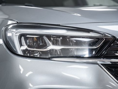 Used 2023 Buick Encore GX Essence w/ Experience Buick Package image 9