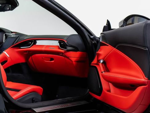 Certified 2025 Ferrari Roma Spider RWD image 50