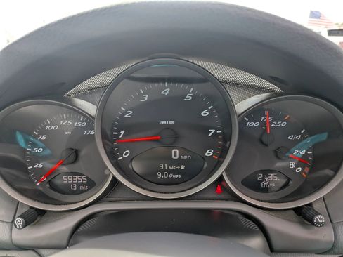 Used 2005 Porsche Boxster RWD image 16