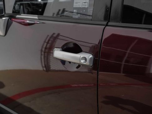 Used 2007 Toyota FJ Cruiser 4WD image 34