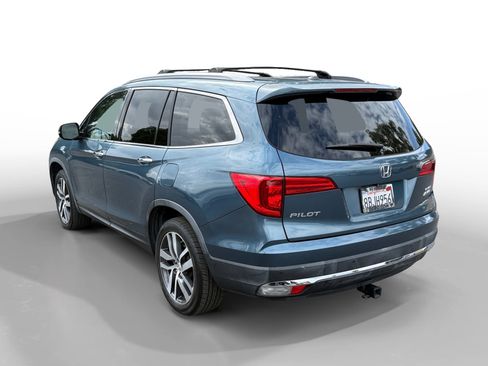 Used 2017 Honda Pilot Elite image 3
