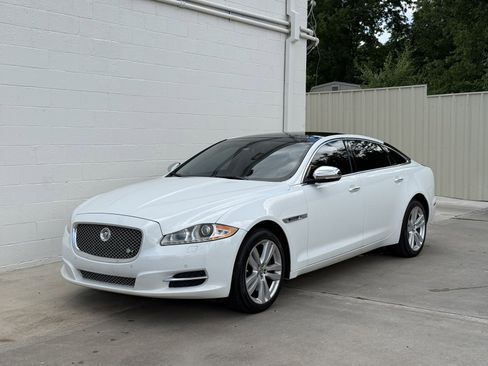 Used 2012 Jaguar XJ L RWD image 9