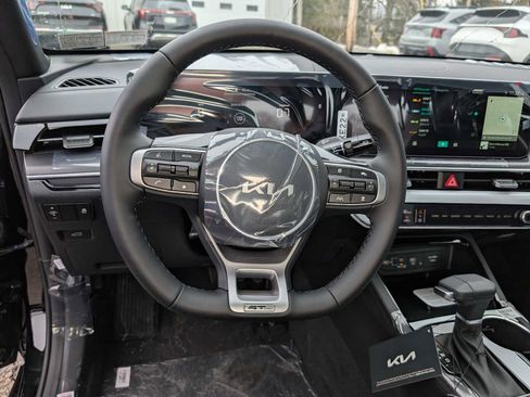 New 2026 Kia K5 GT-Line image 27