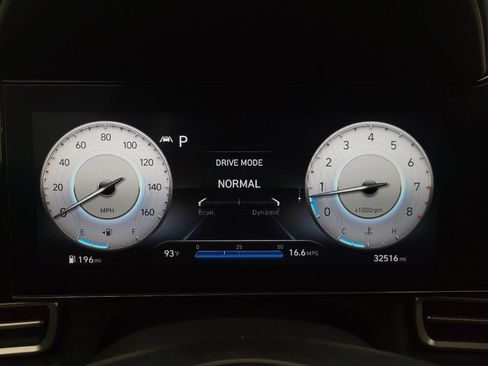 Used 2023 Hyundai Elantra SEL w/ Convenience Package FWD image 23
