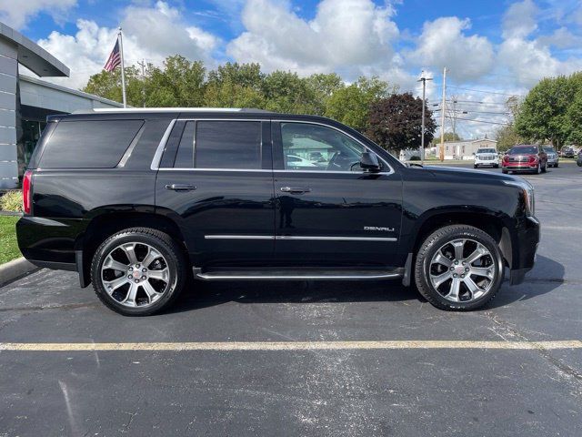 Used 2017 GMC Yukon Denali w/ Open Road Package AWD/4WD image 3