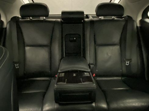 Used 2014 Lexus LS 460 AWD w/ Comfort Package image 41