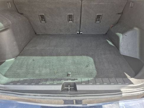 Used 2021 Chevrolet Equinox LS FWD image 23