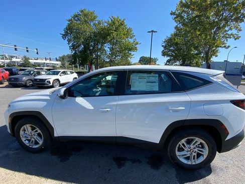 New 2026 Hyundai Tucson SE image 4