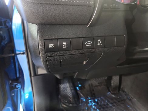 Used 2019 Toyota Camry XSE image 23