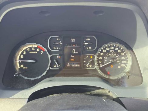 Used 2020 Toyota Tundra SR5 image 21