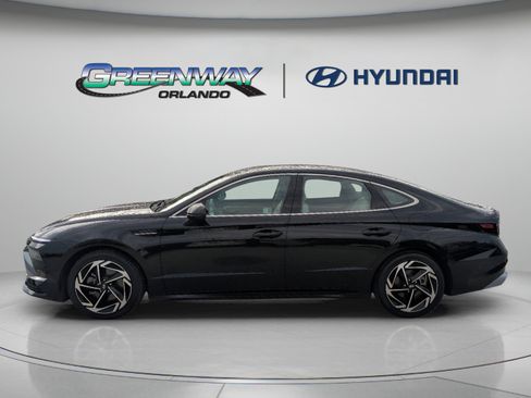 Used 2024 Hyundai Sonata SEL w/ Convenience Package FWD image 5