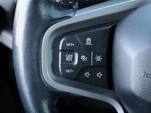 Used 2023 Ford Bronco Wildtrak image 25