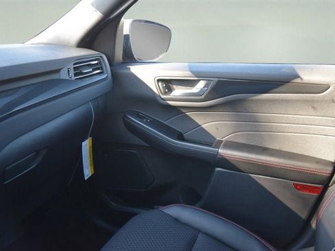 New 2026 Ford Escape ST-Line w/ Tech Pack #1 image 11
