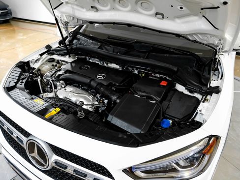 Used 2023 Mercedes-Benz GLA 250 w/ Premium Package image 48