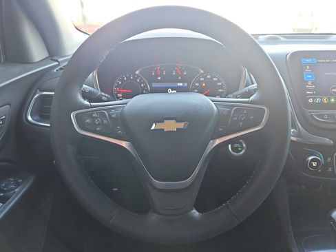 Used 2023 Chevrolet Equinox LT image 11