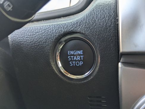 Used 2024 Toyota 4Runner SR5 Premium w/ Moonroof Package image 17