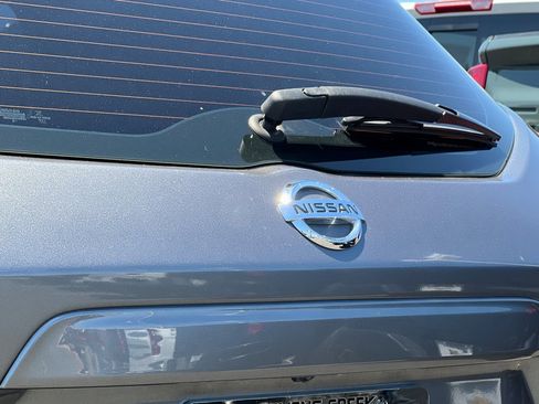 Used 2020 Nissan Kicks S FWD image 43