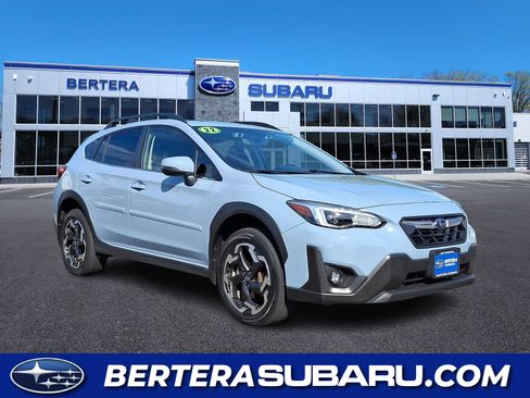 Used 2022 Subaru Crosstrek 2.5i Limited w/ Moonroof Package 2 AWD/4WD image 1