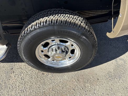 Used 2004 Chevrolet Silverado 2500 LS image 7