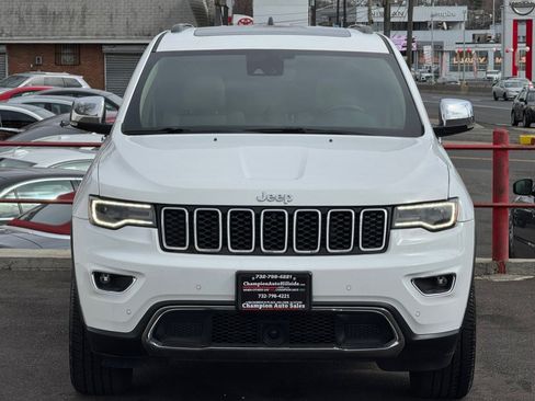 Used 2019 Jeep Grand Cherokee Limited w/ Luxury Group II image 11