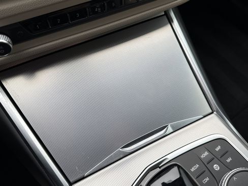 Used 2020 BMW 330i 330i w/ M Sport Package image 37