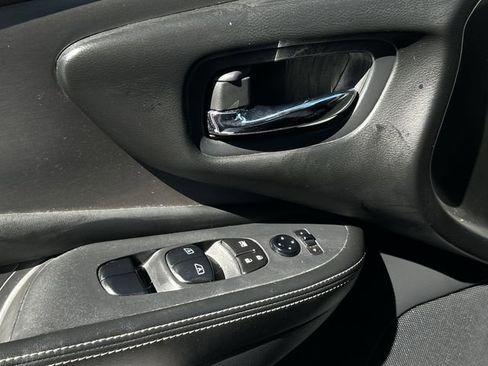 Used 2024 Nissan Murano SV w/ SV Midnight Edition Package image 21