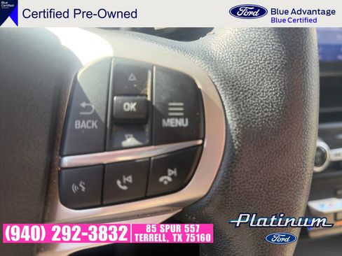 Used 2022 Ford Explorer Limited w/ Equipment Group 301A RWD image 18