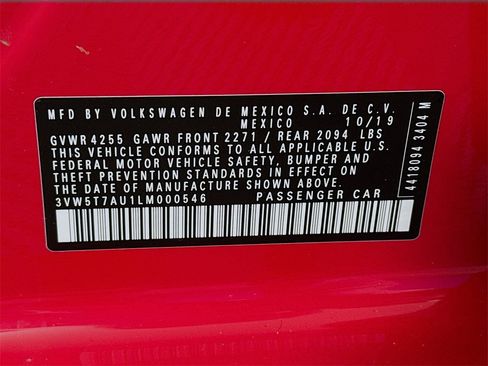 Used 2020 Volkswagen GTI SE image 32