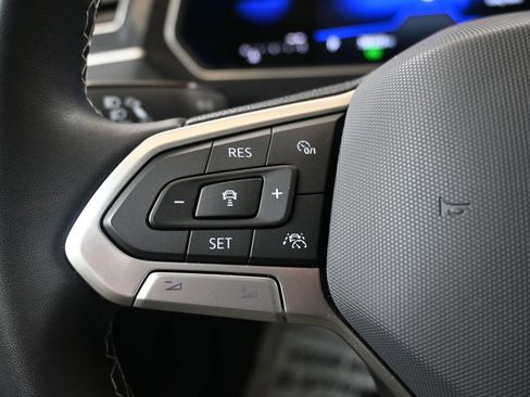 Certified 2023 Volkswagen Tiguan SE image 26