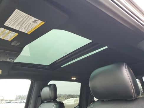 Used 2018 Ford F150 Lariat w/ Equipment Group 502A Luxury image 19