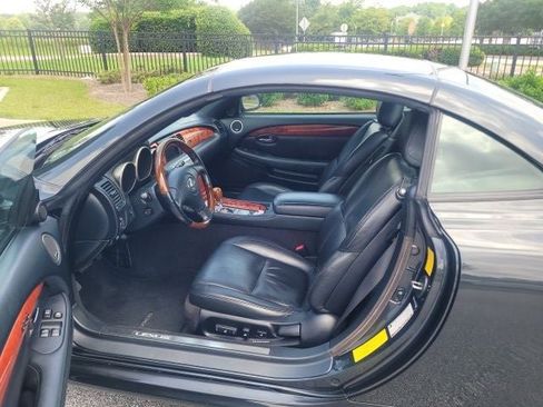 Used 2006 Lexus SC 430 Convertible RWD image 16