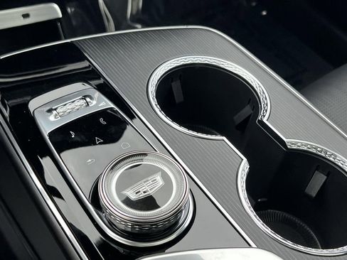 New 2026 Cadillac Lyriq V image 21