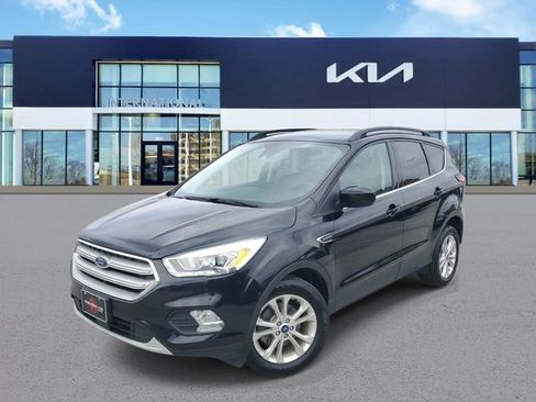 Used 2019 Ford Escape SEL FWD image 1