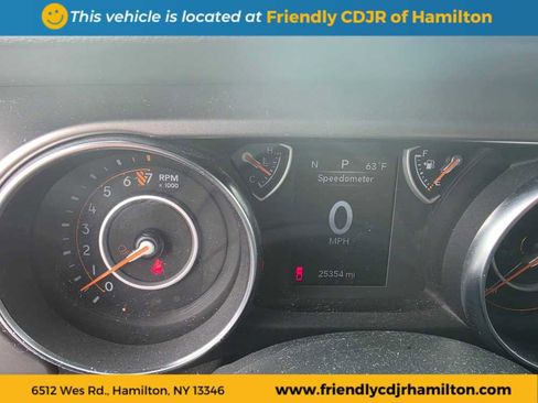 Used 2023 Jeep Gladiator Sport image 19