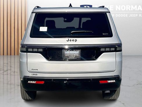 New 2026 Jeep Grand Wagoneer Limited AWD/4WD image 8