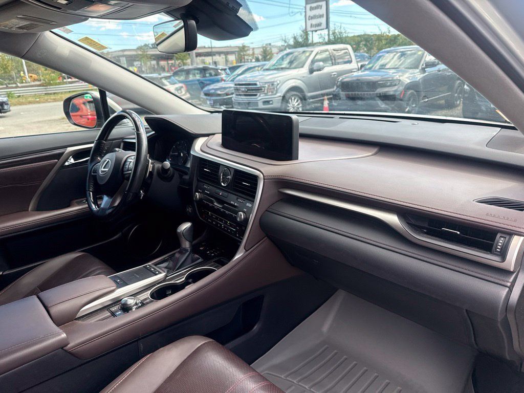 Used 2020 Lexus RX 350 AWD w/ Luxury Package image 24